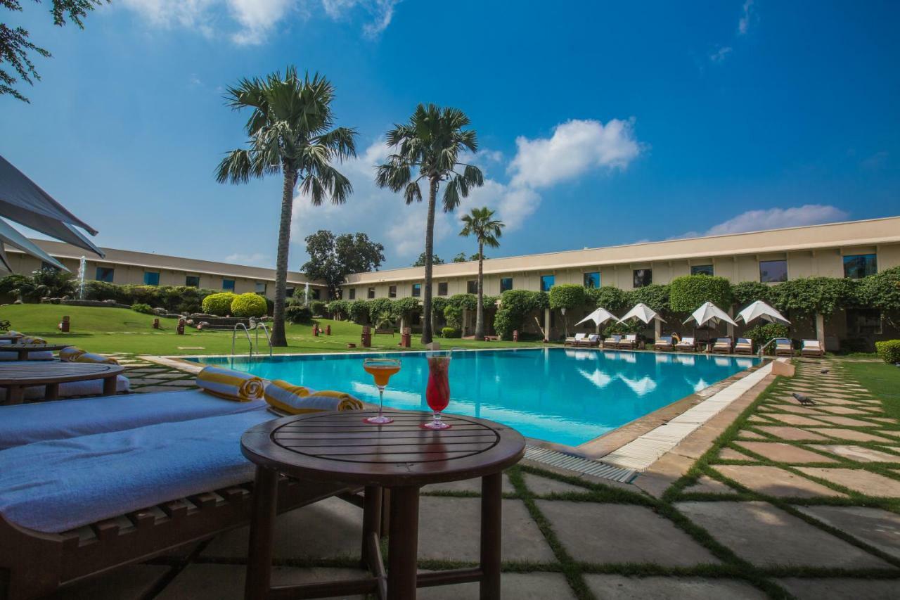Trident Agra Agra (Uttar Pradesh) Exterior foto The Leela Palace, New Delhi